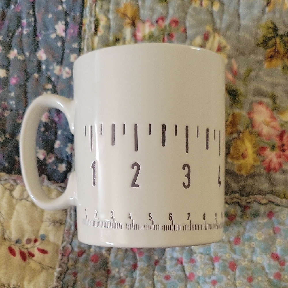 White Ceramic Mug with Ruler Design for Dining - Picture 4 of 7